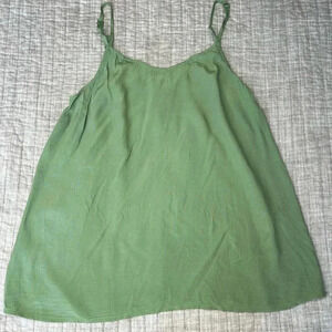 Green tank top